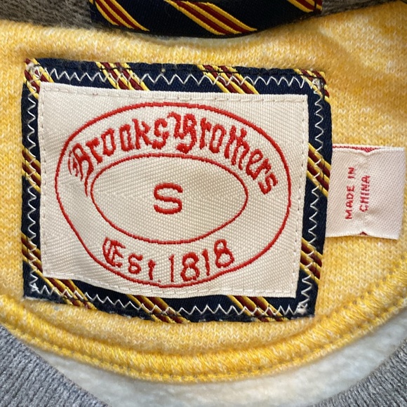 Men’s Brooks Brothers Yellow & Gray Crewneck/Pullover Small EUC - Picture 2 of 3